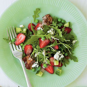 spring-garden-strawberry-salad-sl-l