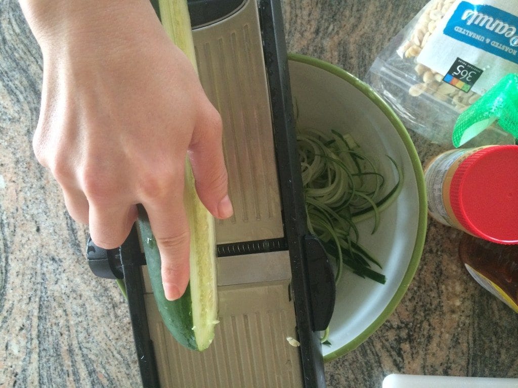 cucumber slicing mandolin