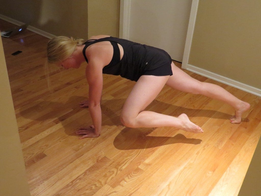 asweatlife fabfitchicago no equipment workout workout at home bodyweight workout spiderman planks