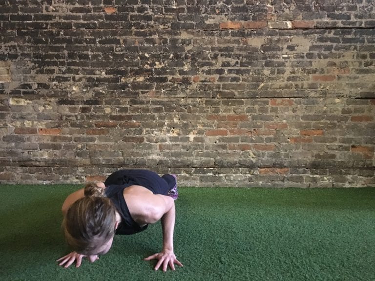 Kick Start Your Week With a Bodyweight Workout for 30 Minutes aSweatLife