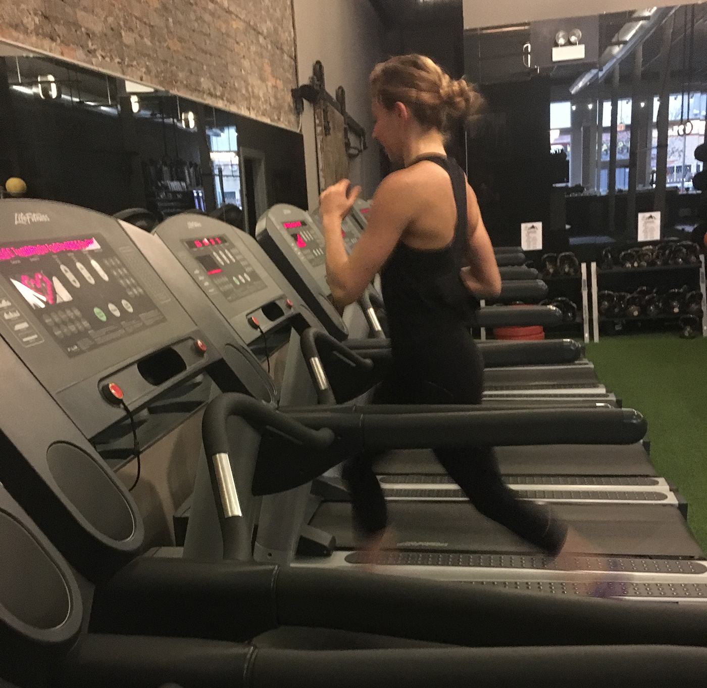 Treadmill workout for discount stamina