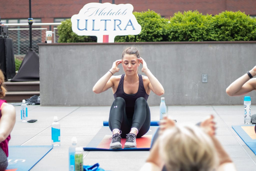 happy hour michelob ULTRA