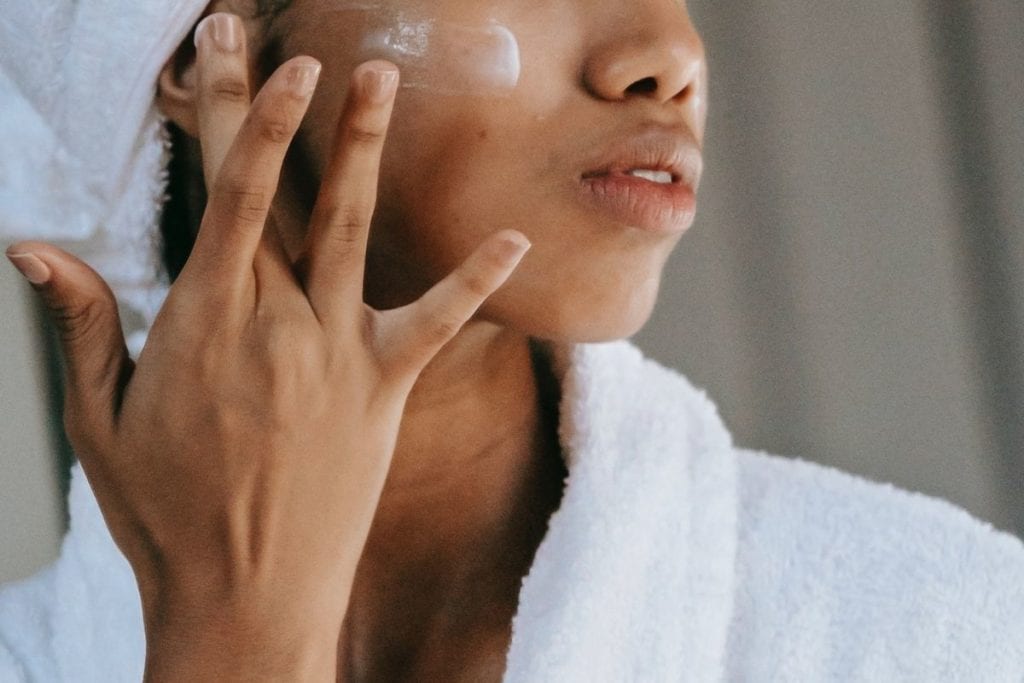 keep skin hydrated in winter