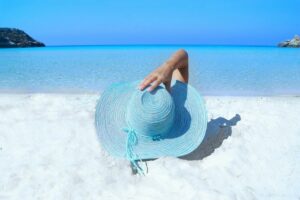 how to protect your skin from the sun