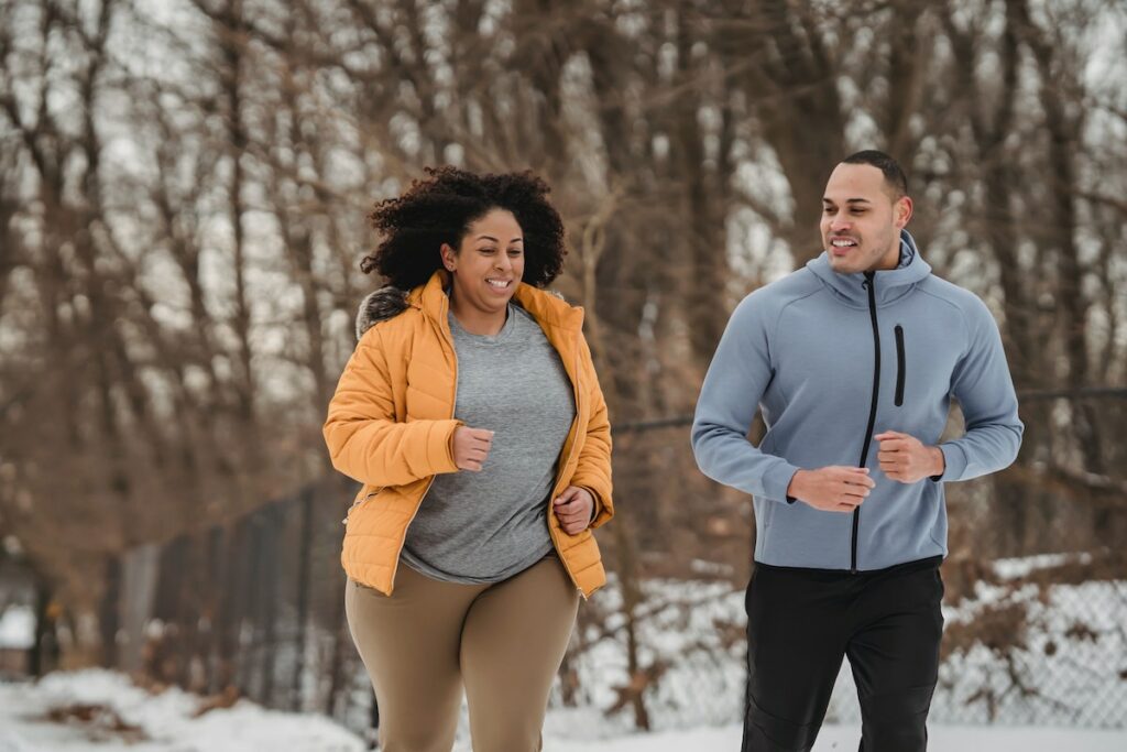 people running during winter