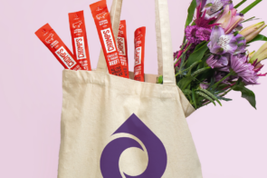 Chomps Meat Sticks: The Perfect Summer Snack or Picnic Item (And a giveaway)